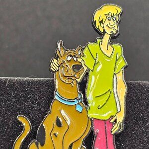 Scooby-Doo & Shaggy Enamel Pin – Ruh-Roh Ready for Mystery!